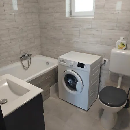 Kilato ,upper Floor Of The House Apartment Balatonfured