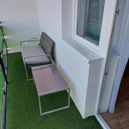 Kilato ,upper Floor Of The House Appartement *