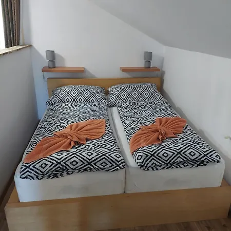 Apartment Kilato ,upper Floor Of The House Balatonfured