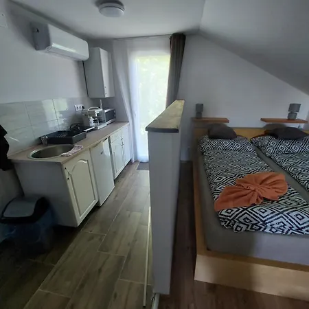 Apartment Kilato ,upper Floor Of The House Balatonfured