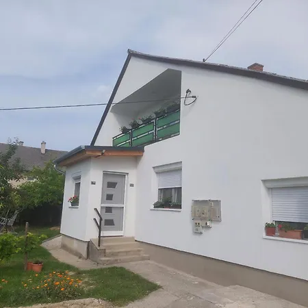 Kilato ,upper Floor Of The House Appartamento Balatonfüred
