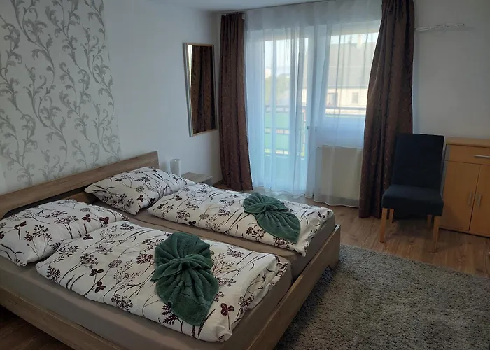 Kilato ,upper Floor Of The House Balatonfüred