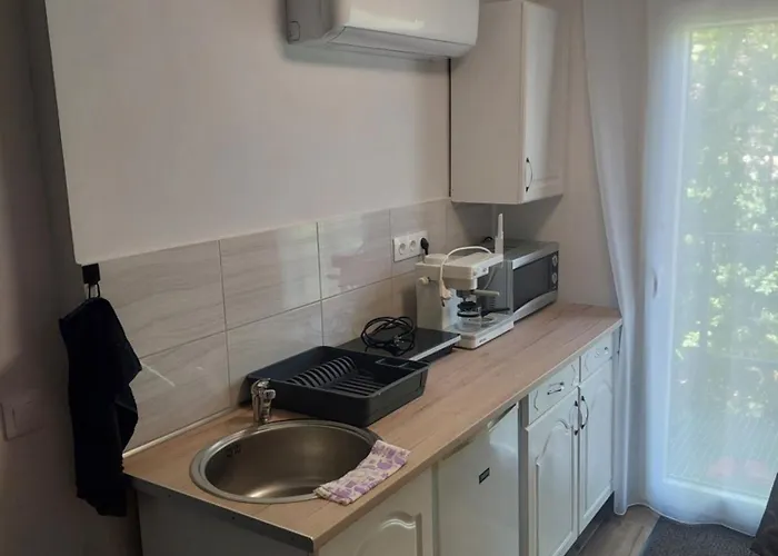 Kilato ,upper Floor Of The House Appartement *